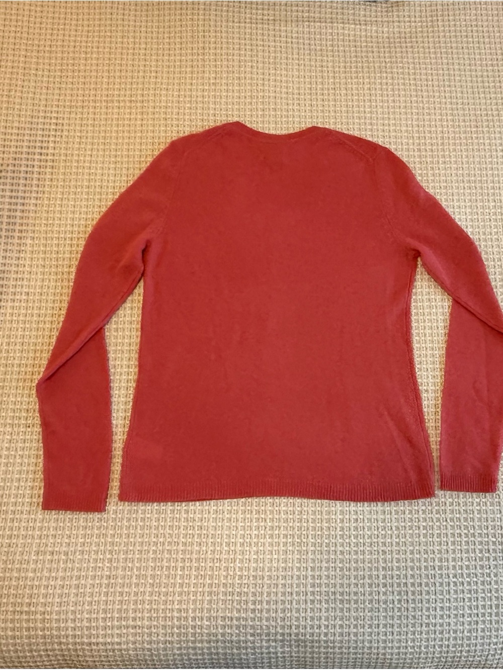 Tahari Raspberry Pink Cashmere Sweater, Small - Picture 2 of 5